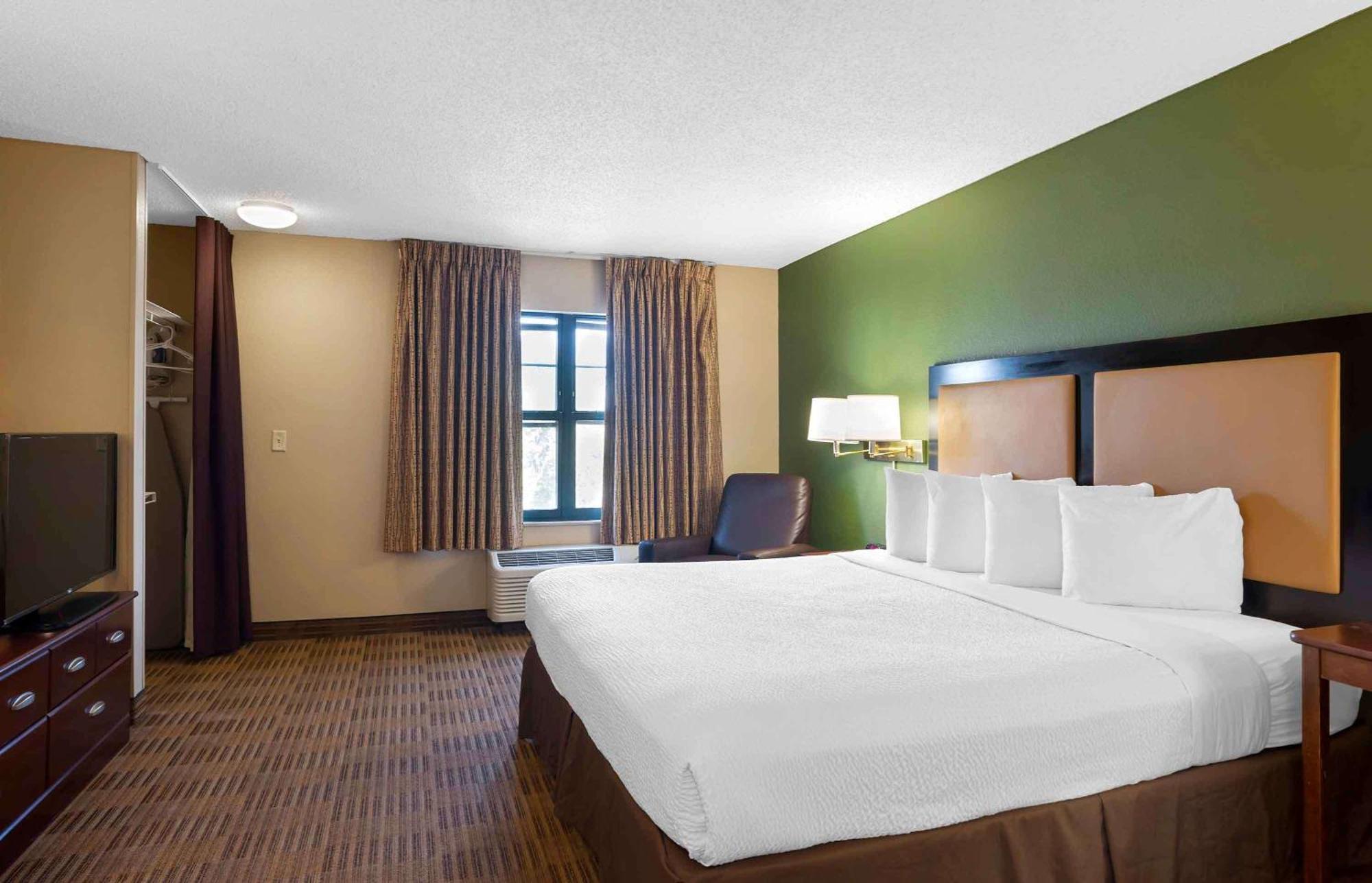 Hotel Extended America - - Shell Simmons Drive Juneau