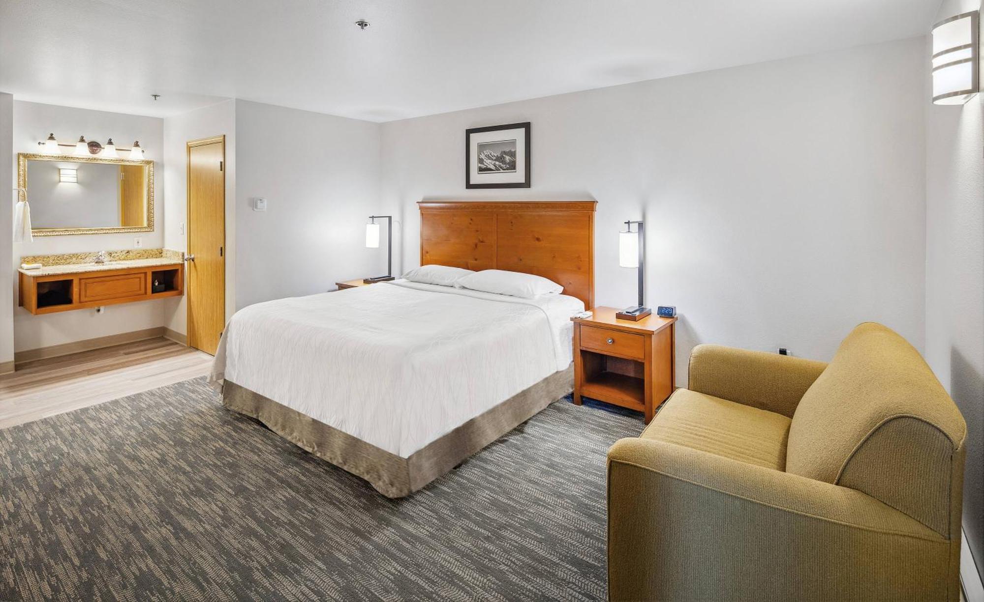 Edgewater 3*