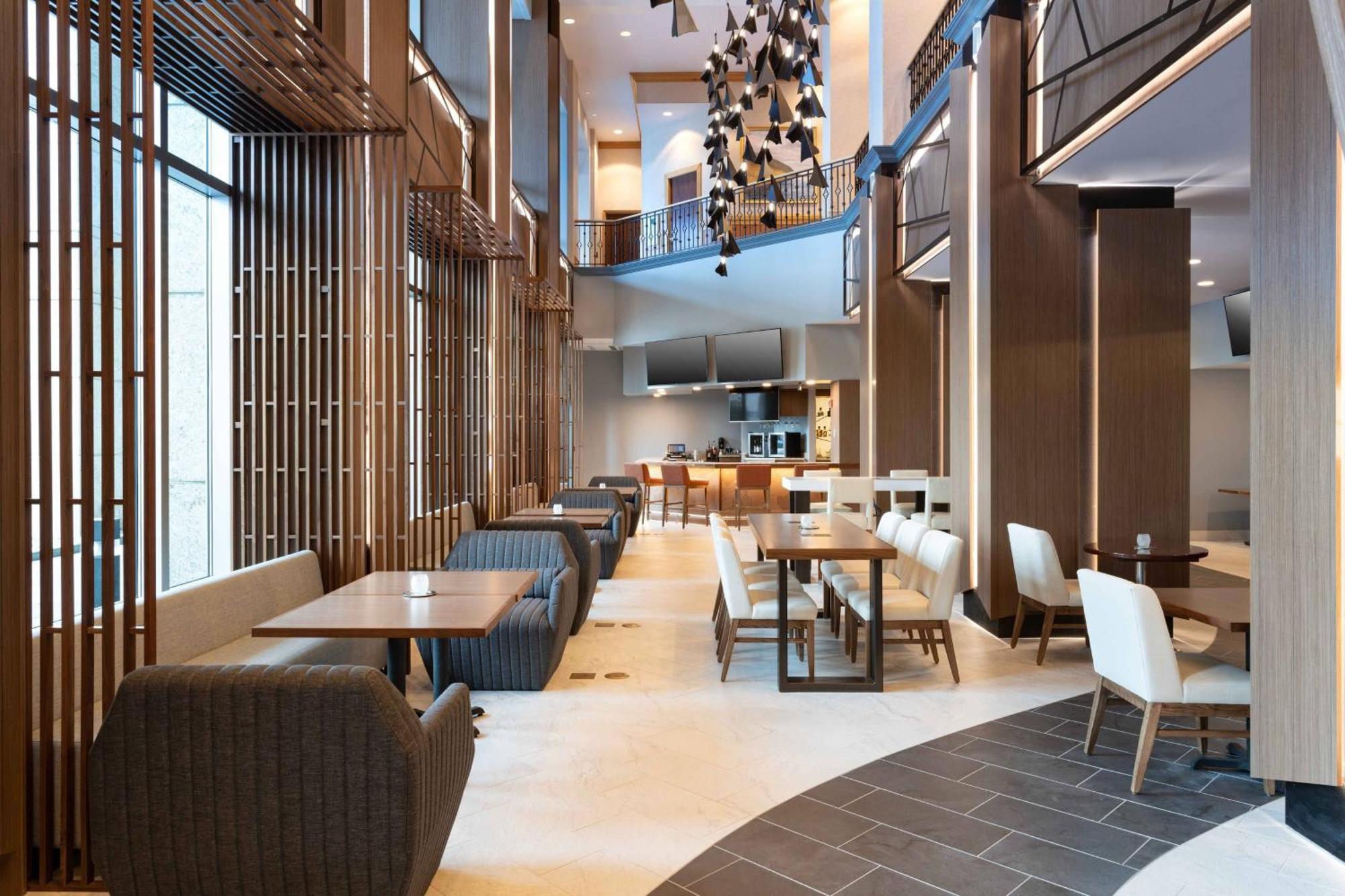 Marriott Downtown Hotel