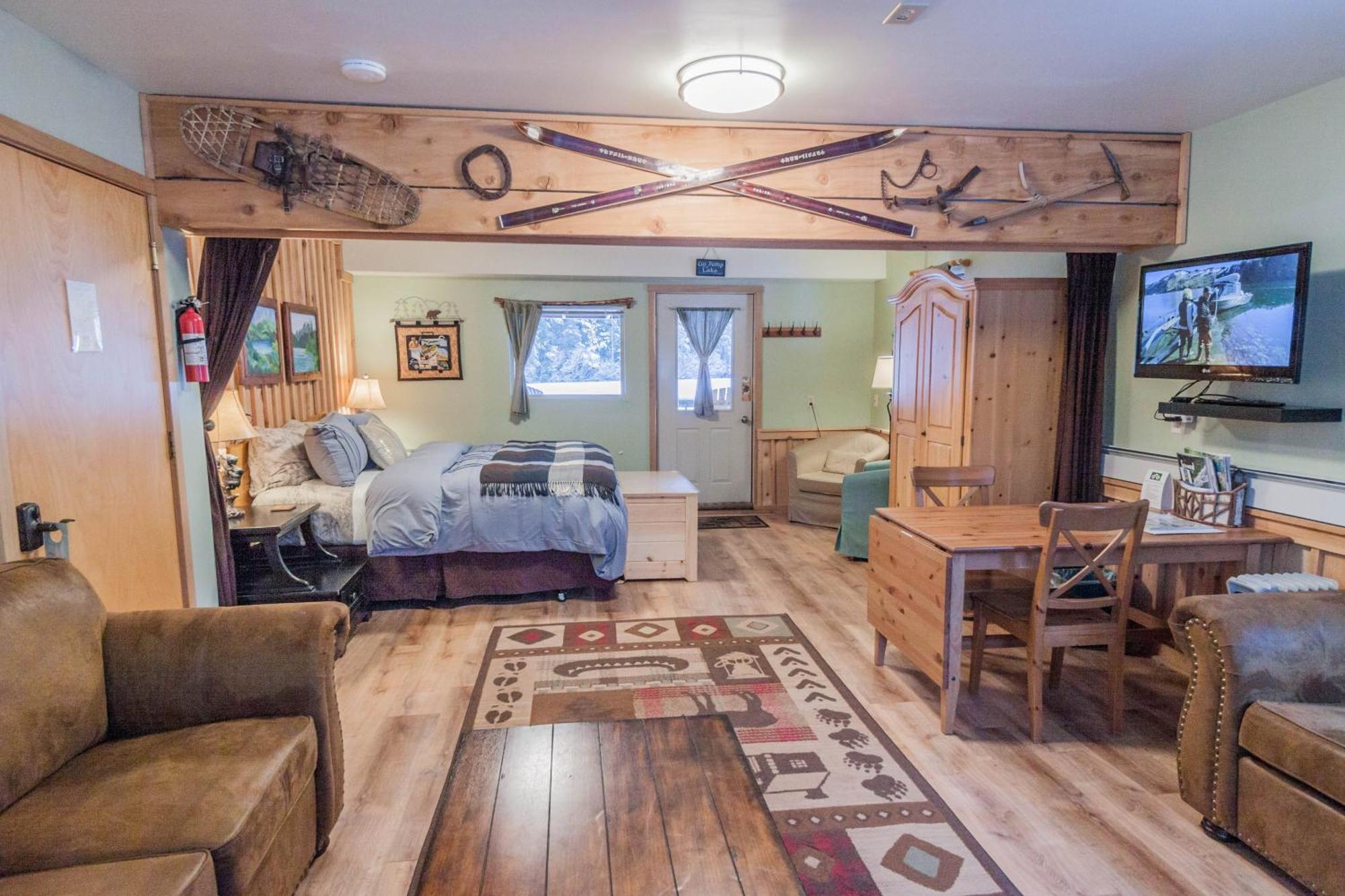Bear B&b, Inc Bed & Breakfast