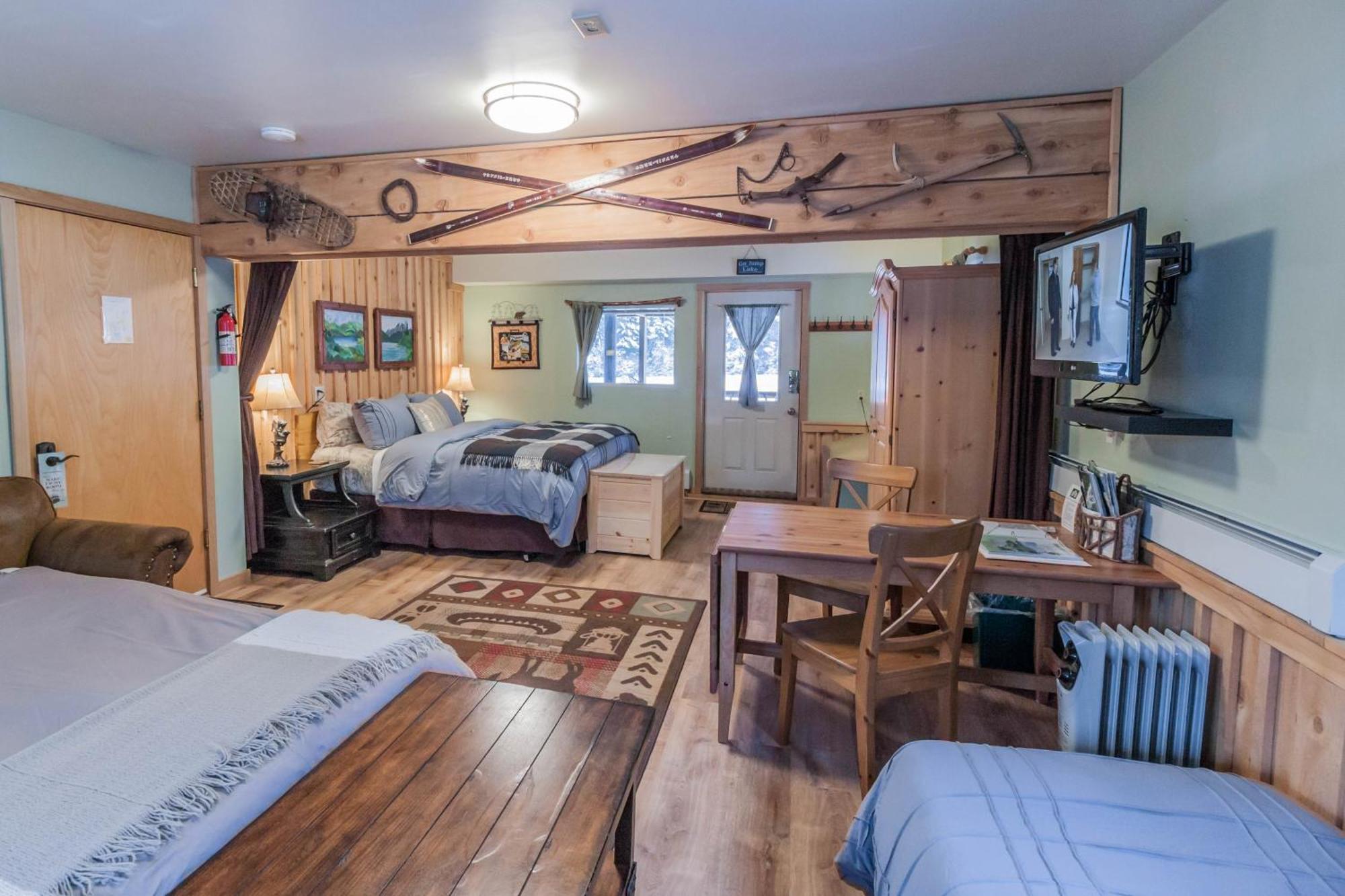 Bear B&b, Inc Bed & Breakfast Seward