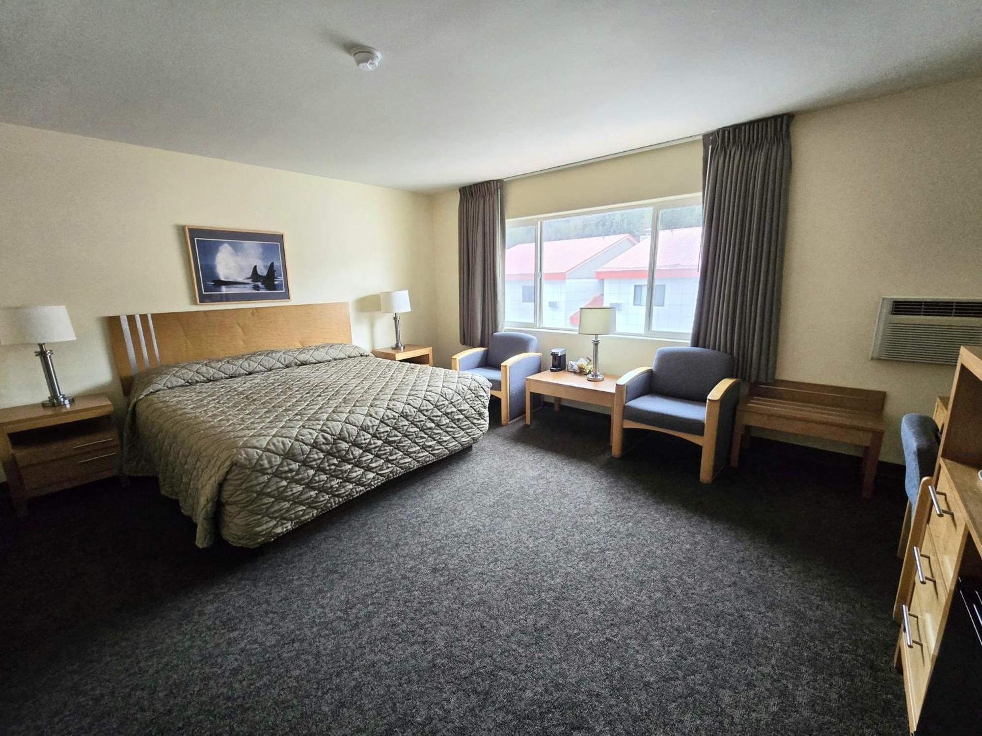 Motel Breeze