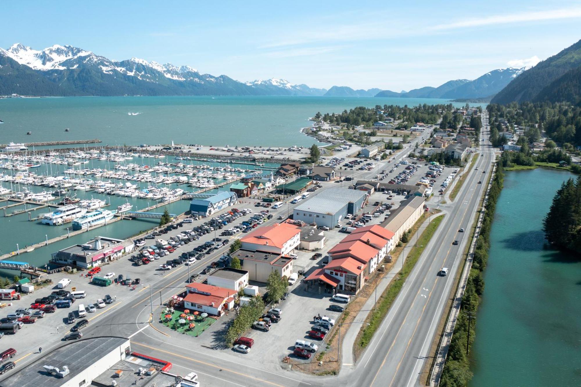 Breeze 2* Seward