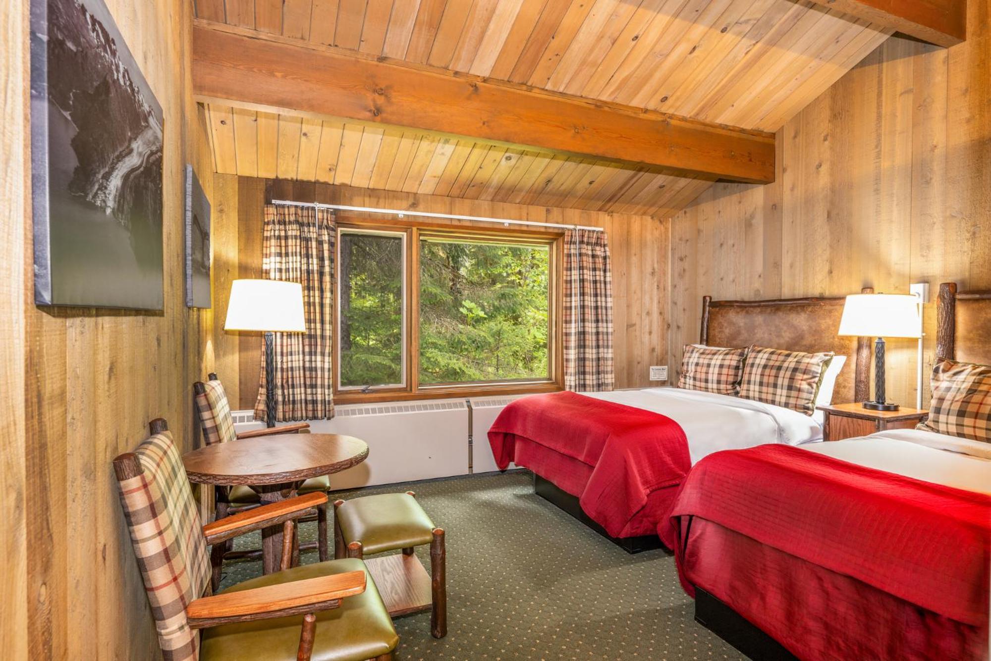 Glacier Bay Resort