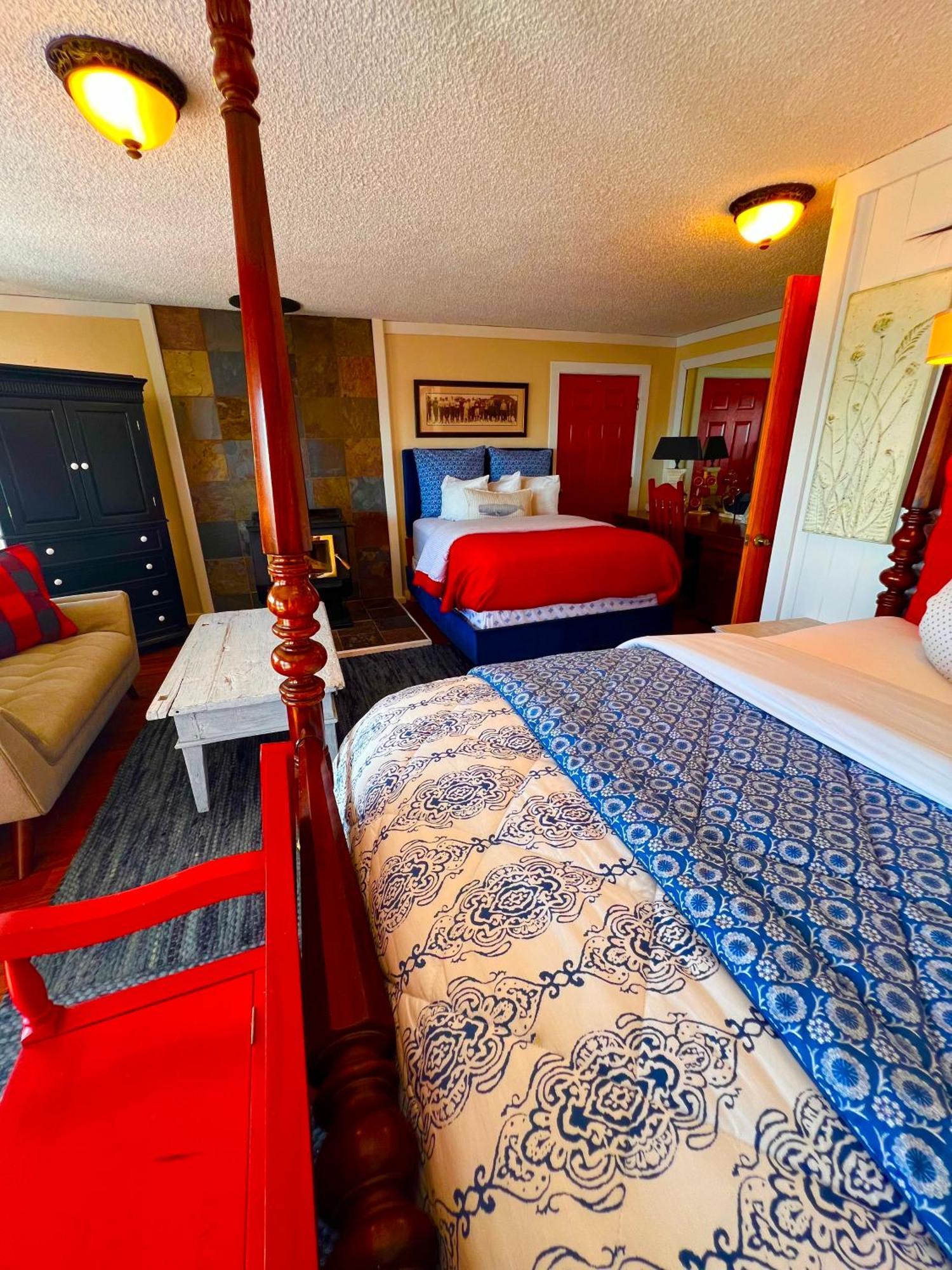 Oceanhouse Inn