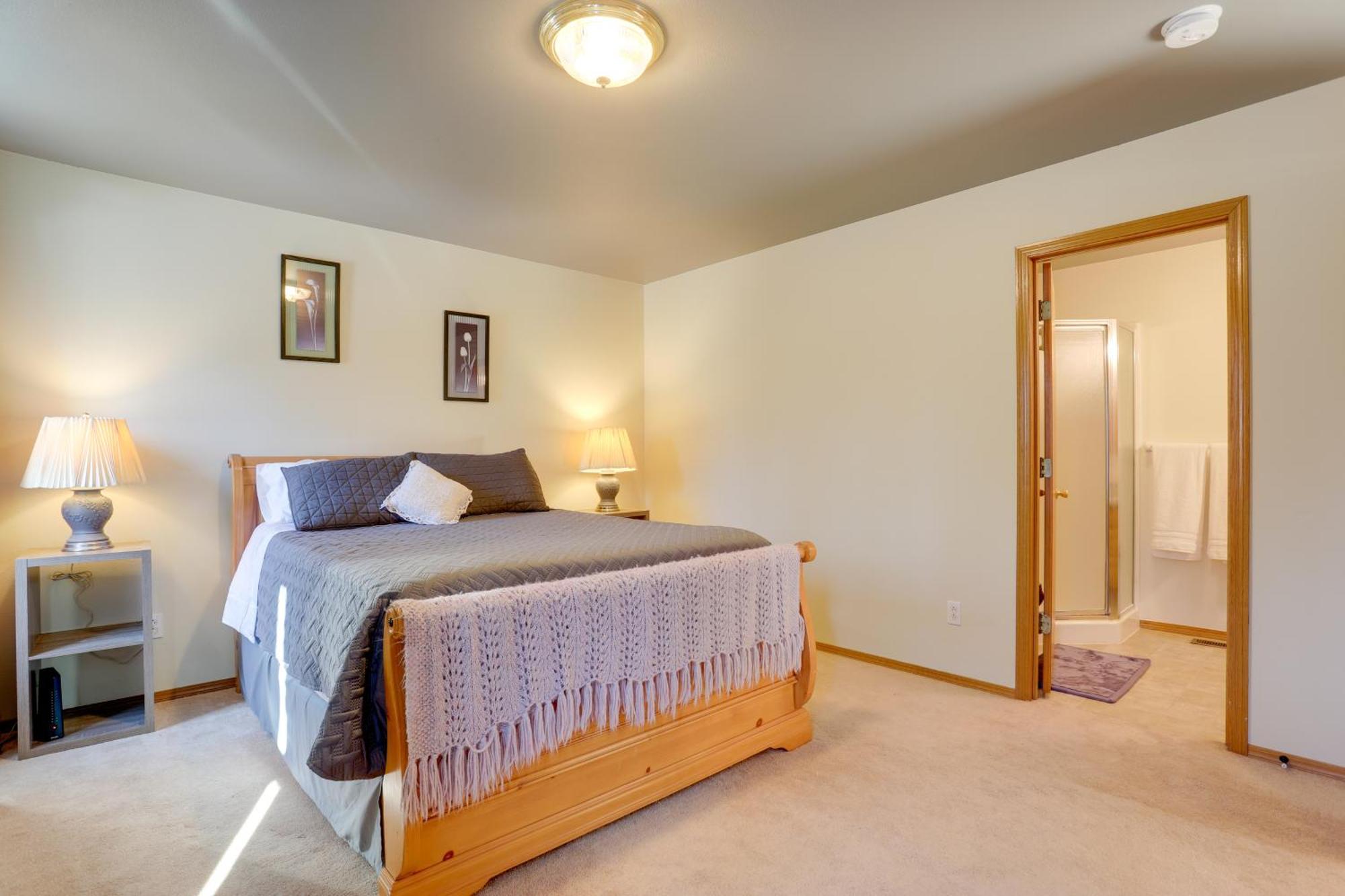 Holiday home Escape With Mtn Views Fishing And Hiking! *