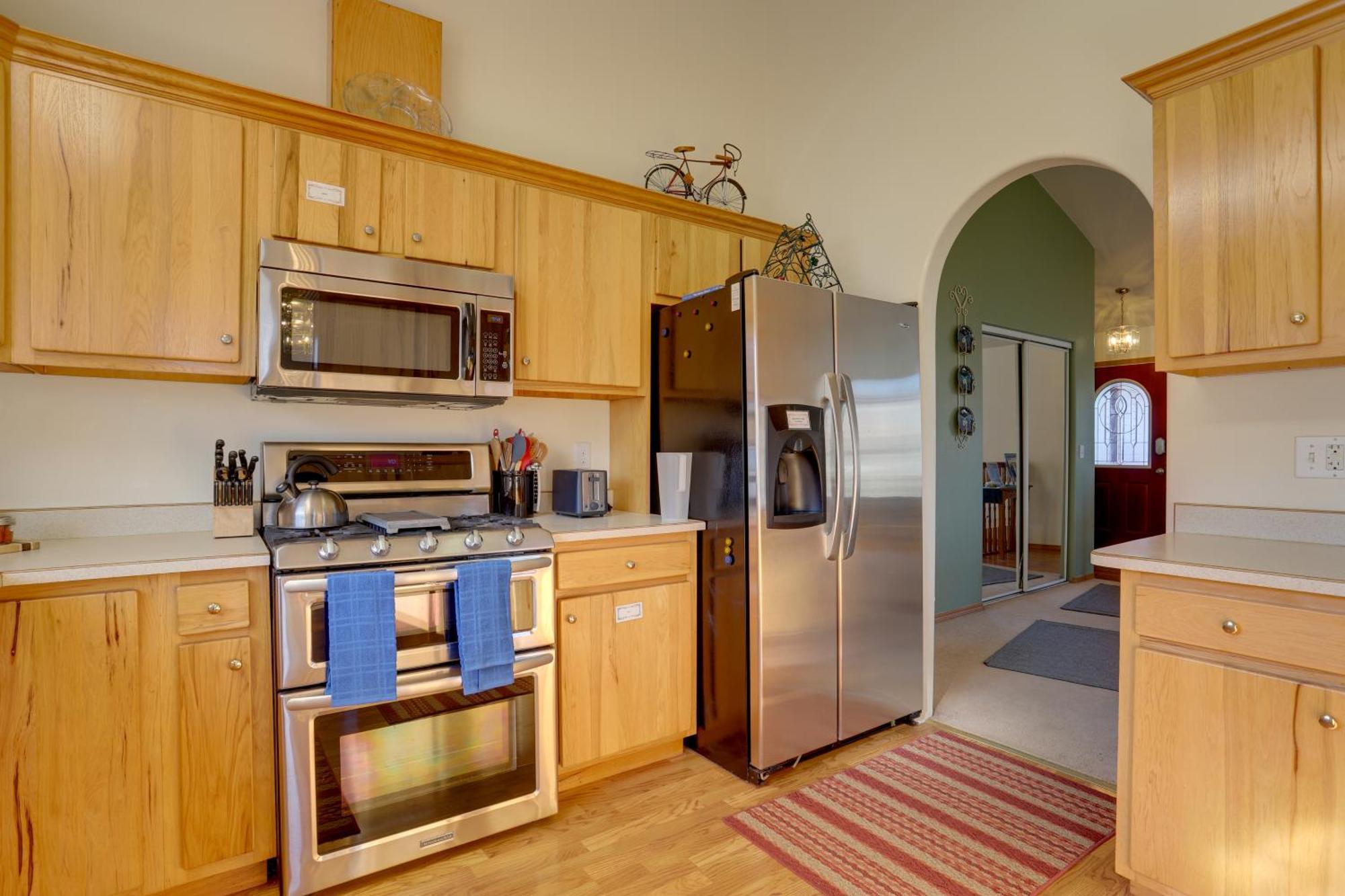 Escape With Mtn Views Fishing And Hiking! Holiday home Palmer