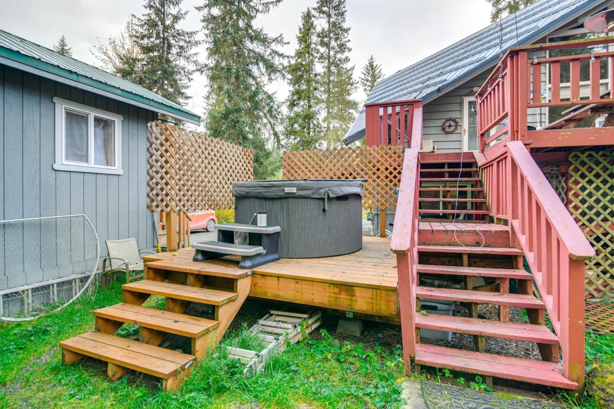 Inviting Alyeska 1 Block To Lifts Apartment