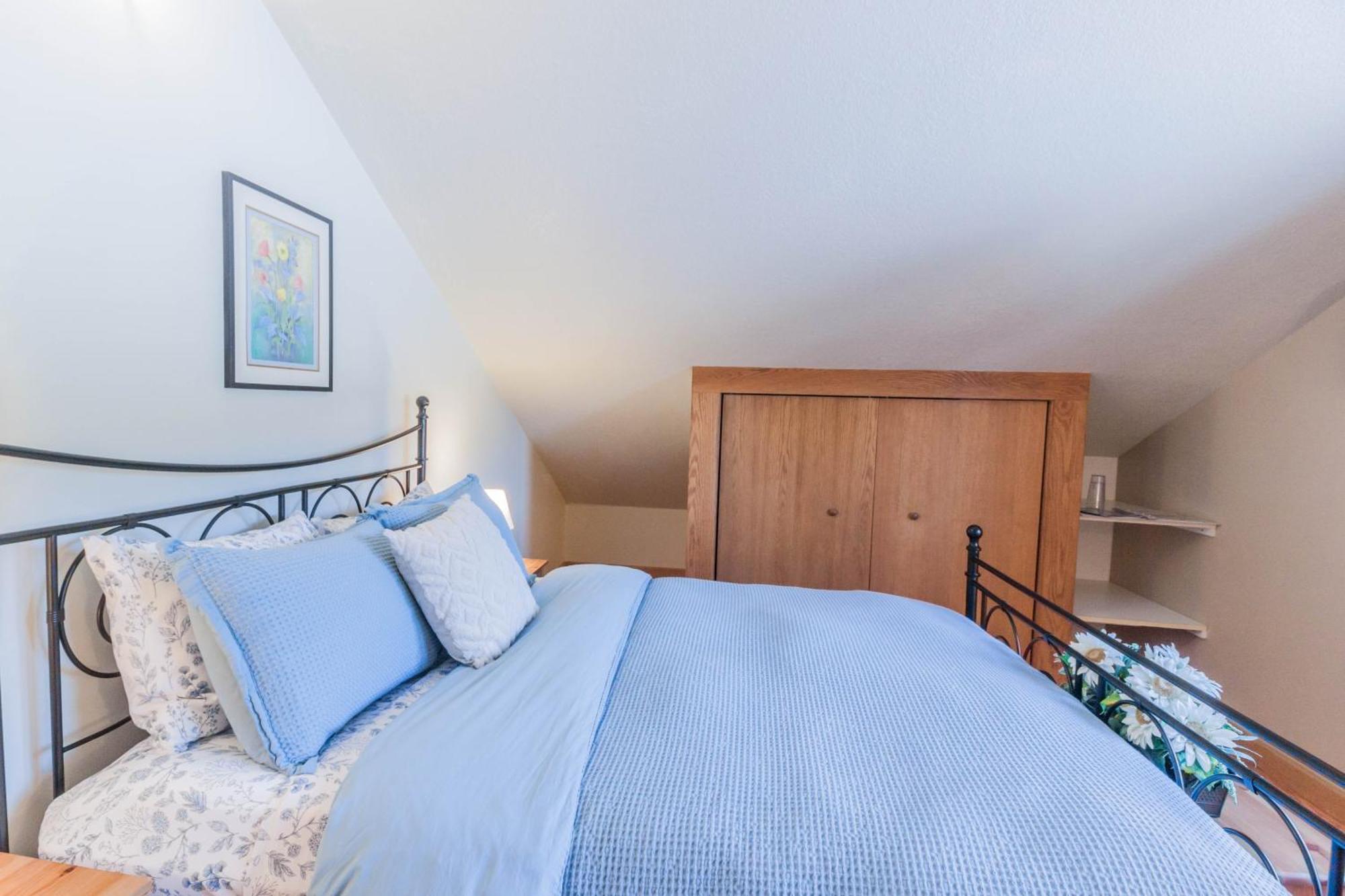 Bear B&b, Inc