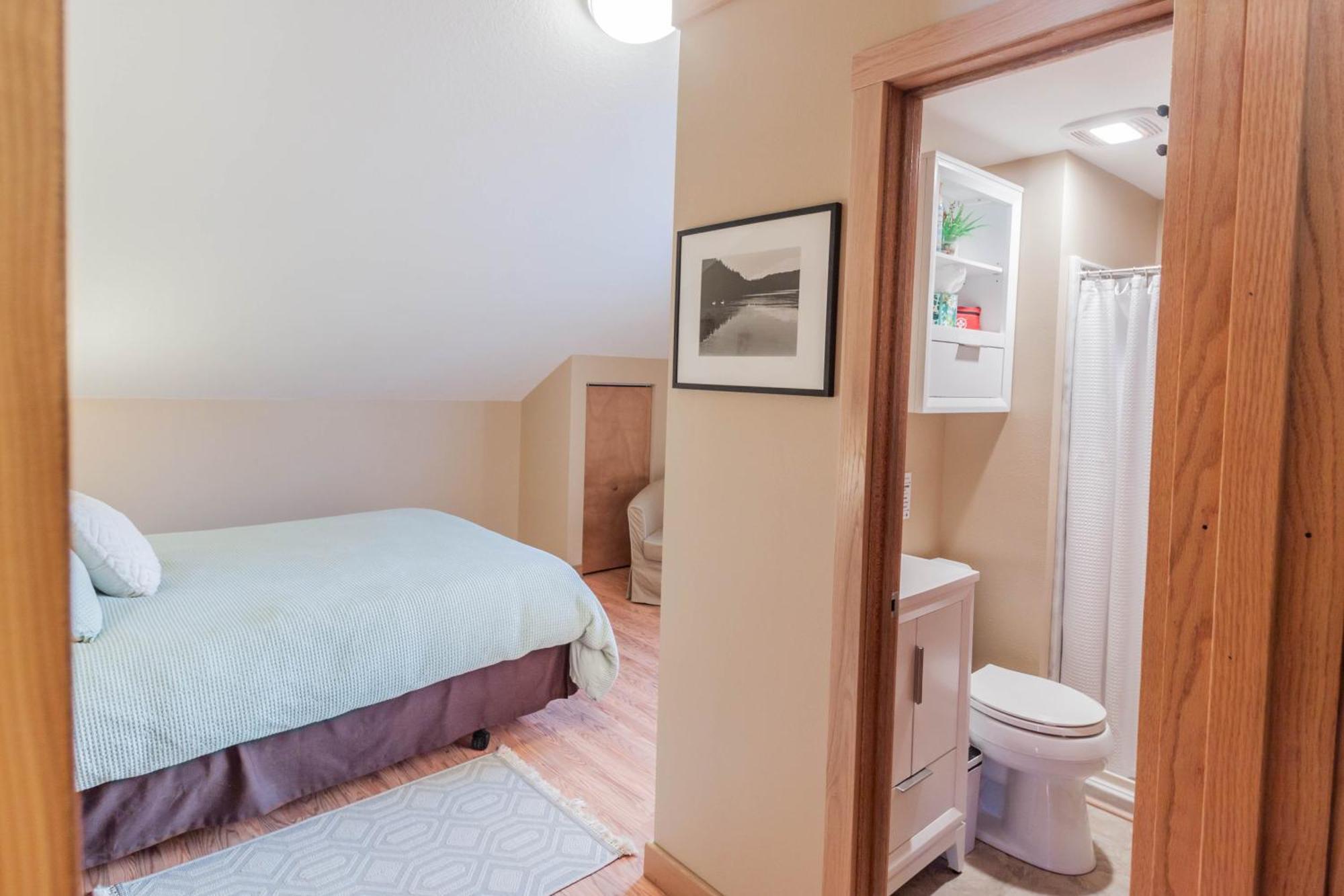 Bear B&b, Inc 3*