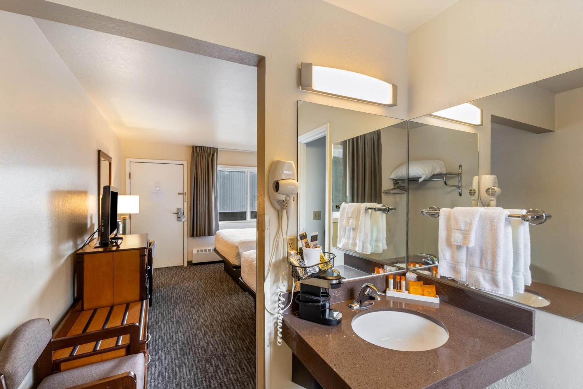 Breeze Motel 2*