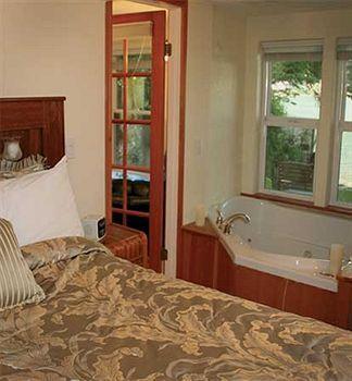 Beachside Luxury And Vacation Juneau