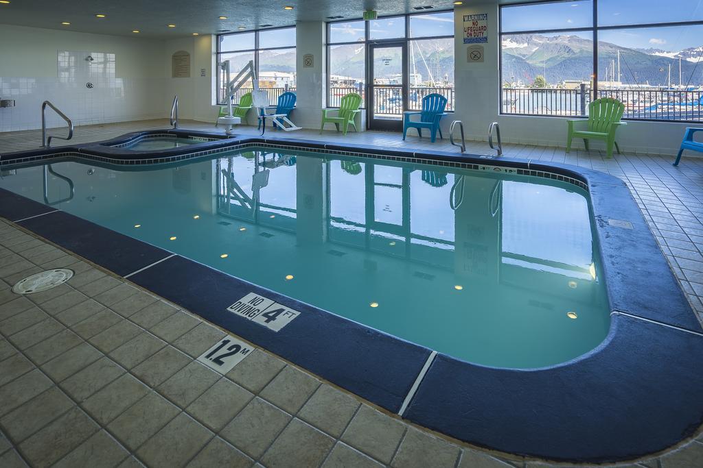Hotel Harbor 360