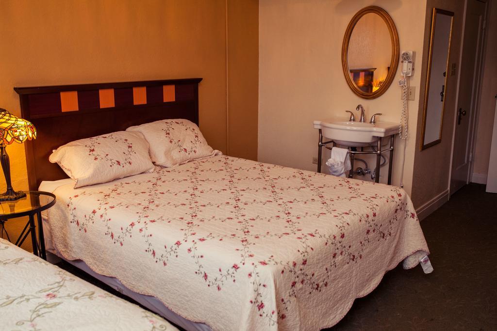 Gilmore Hotel, Trademark Collection By Wyndham 3*