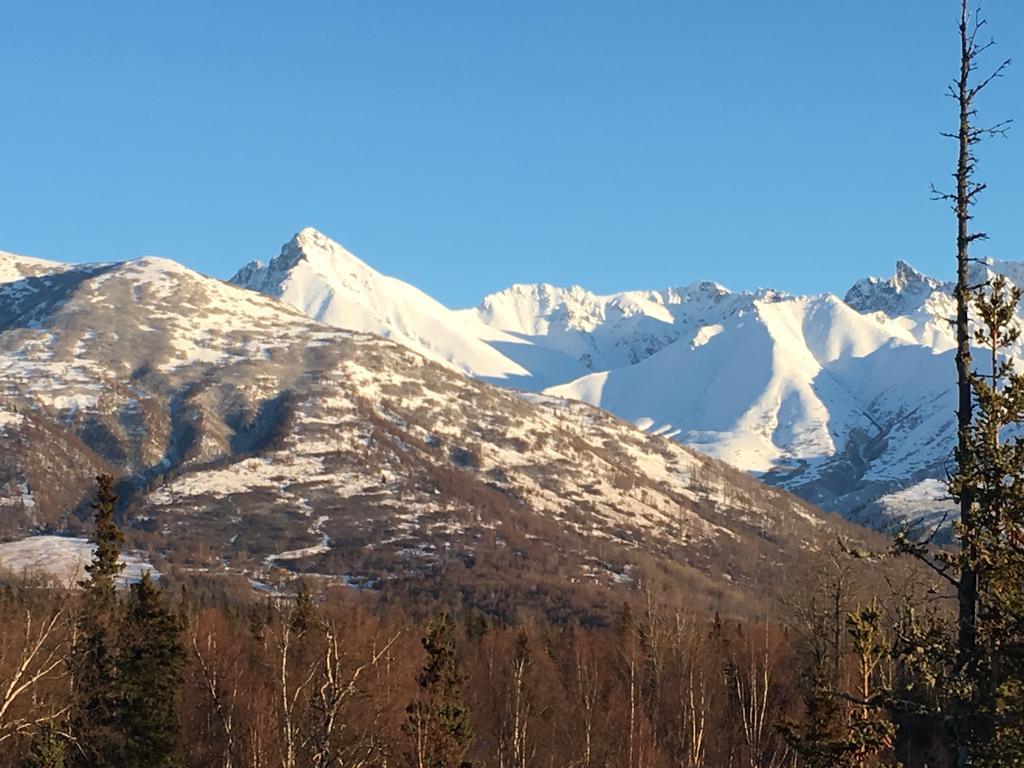 Alaska Knotty Pine Bed & Breakfast 3*