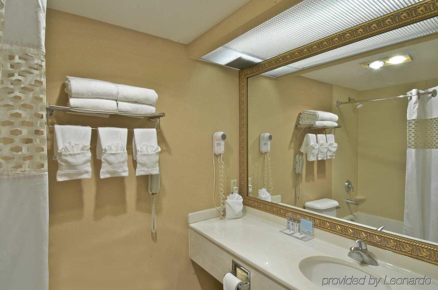 Hampton Hotel