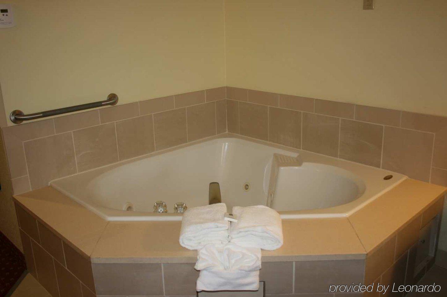 Hotel Hampton