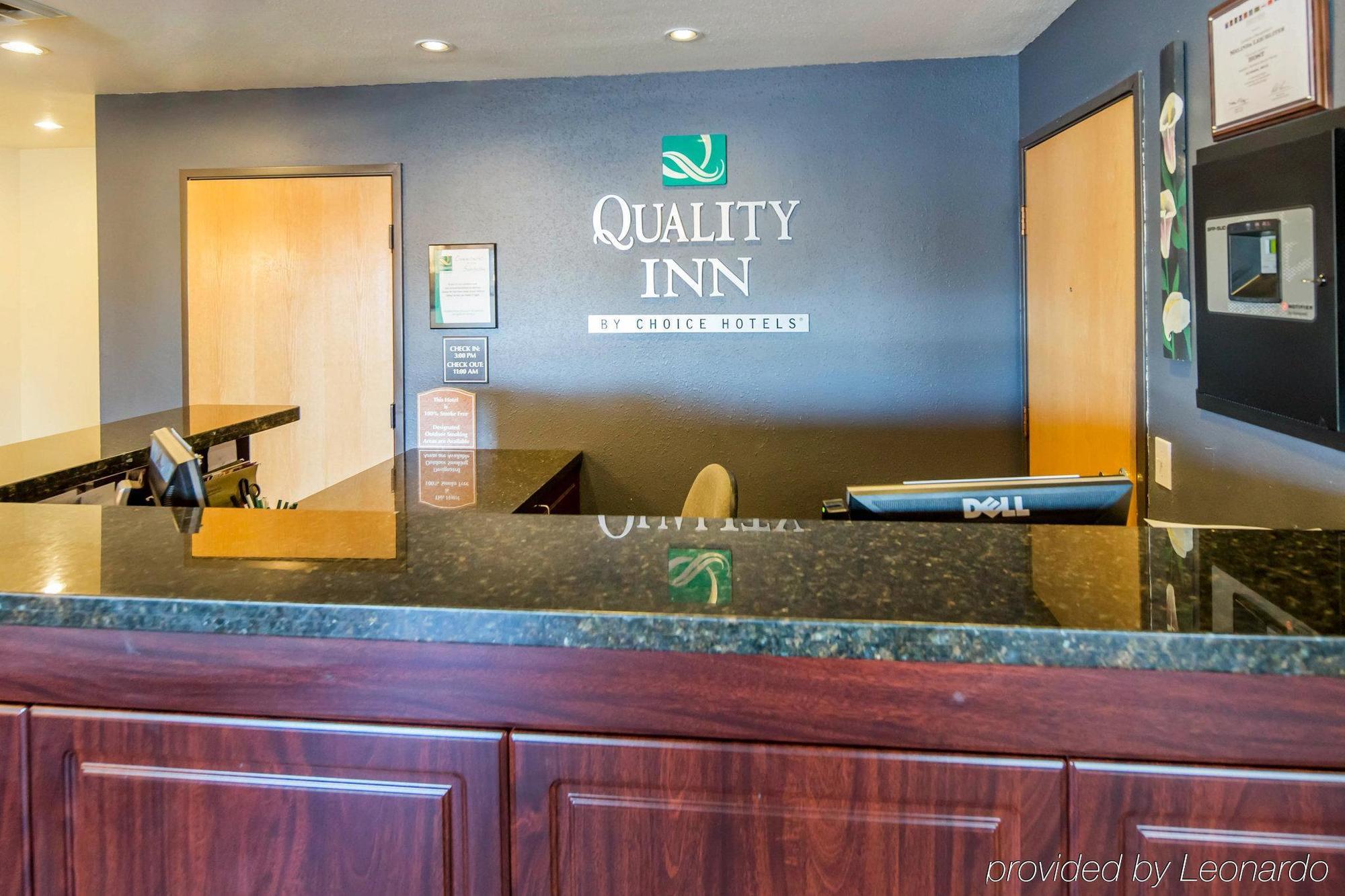 Quality Inn 2*