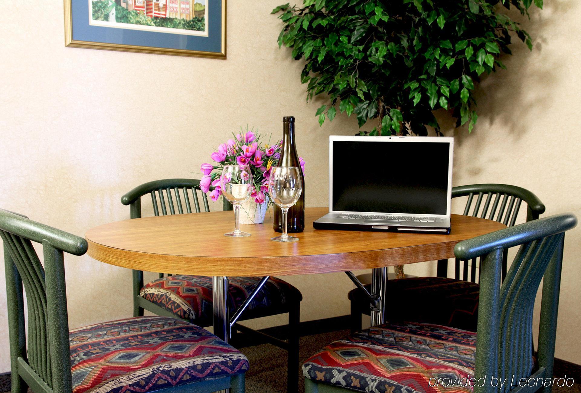Hotel Wedgewood 3*