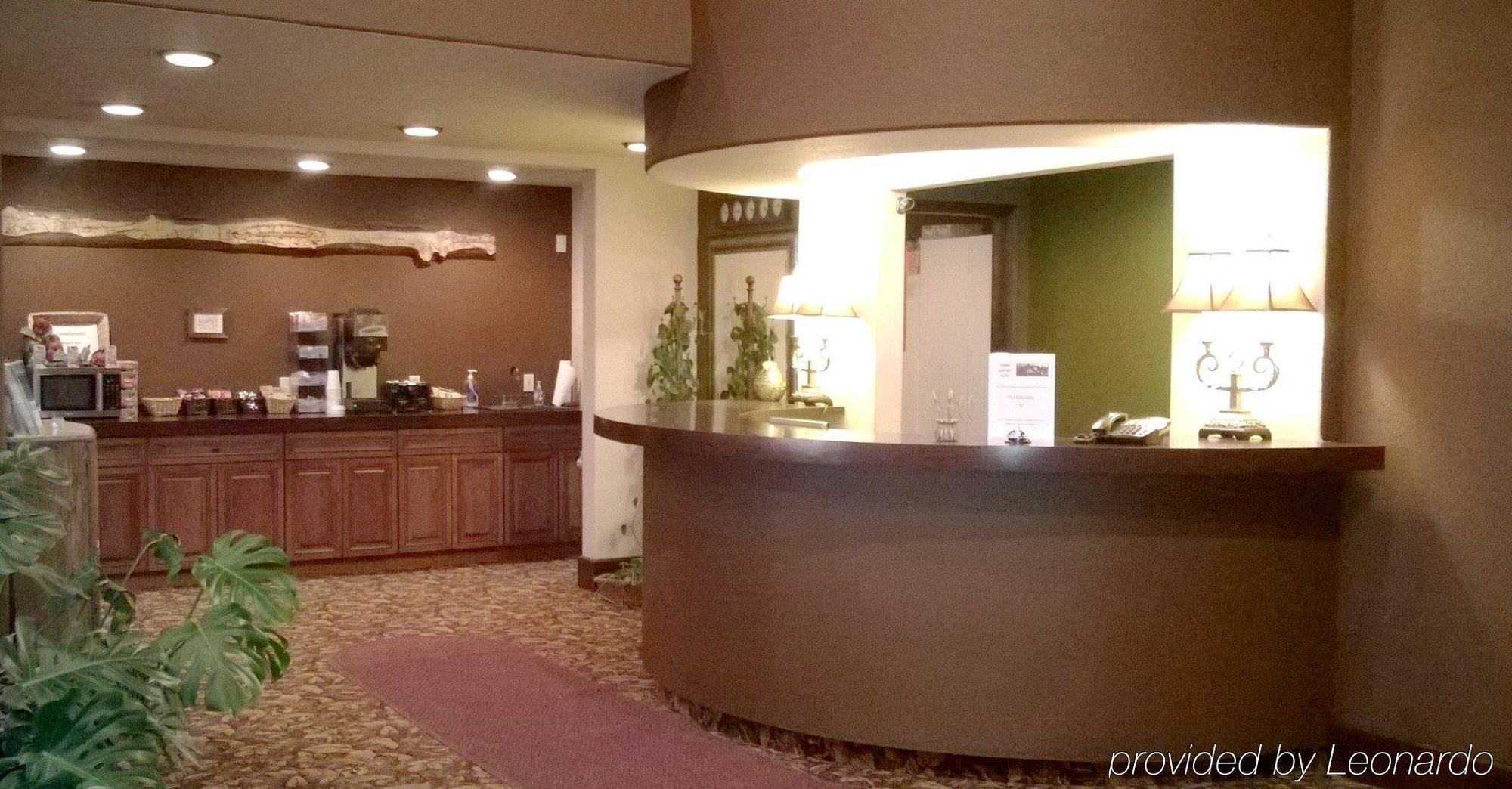 Airport Hotel