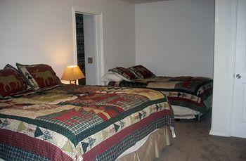 The Moose Is Bed & Breakfast 3*