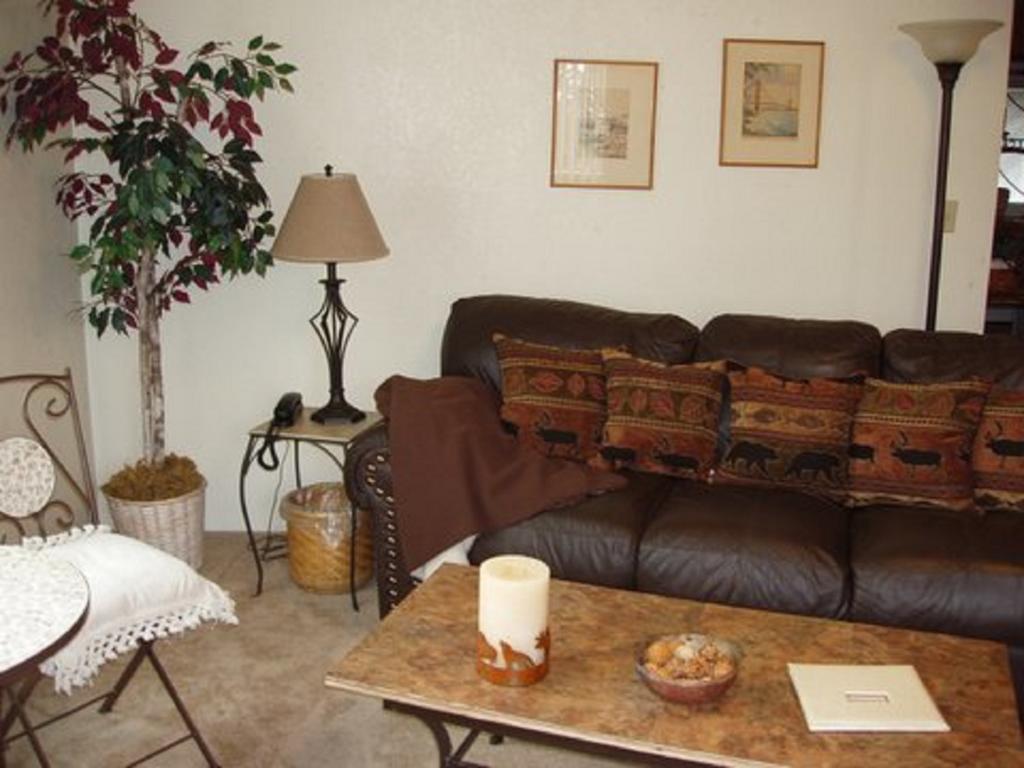 Summit View Apartment *