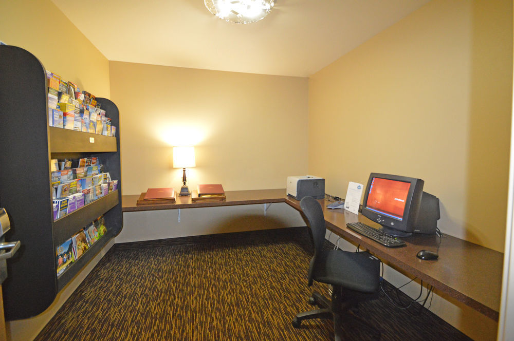 Extended America - - Midtown Hotel