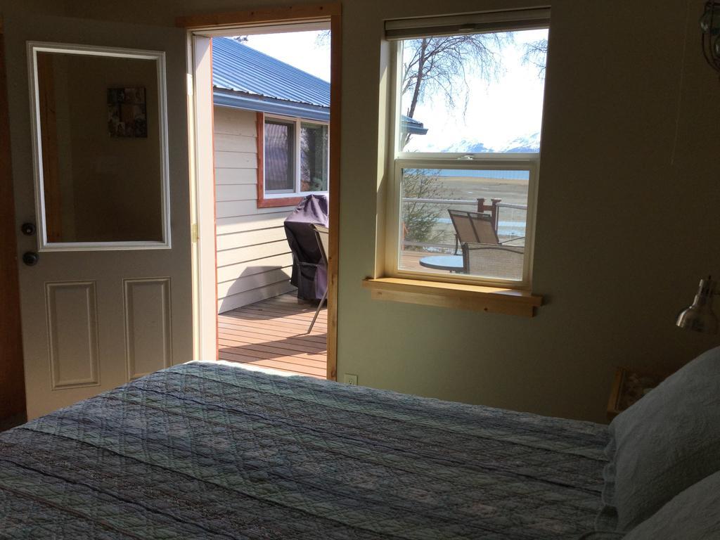 Bay Avenue Bed & Breakfast
