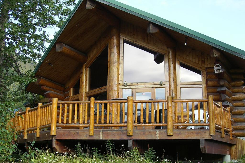 Summit Resort