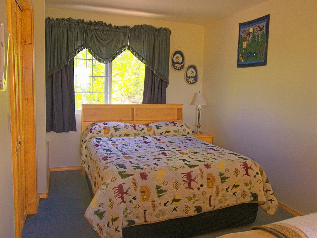 Grace And Bill's Freedom Hills Bed & Breakfast