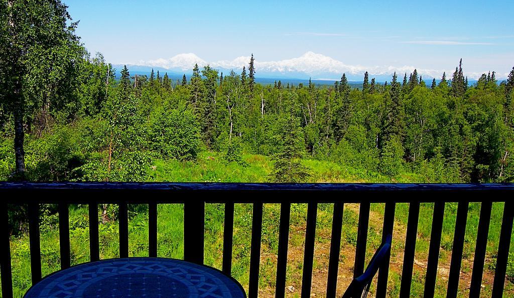 Grace And Bill's Freedom Hills Bed & Breakfast 2*