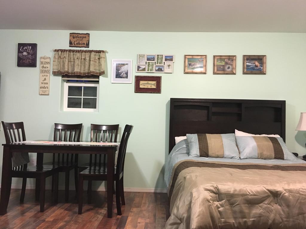 Grace And Bill's Freedom Hills Bed & Breakfast Talkeetna