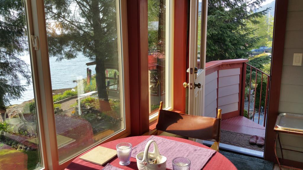Black Bear 3* Ketchikan