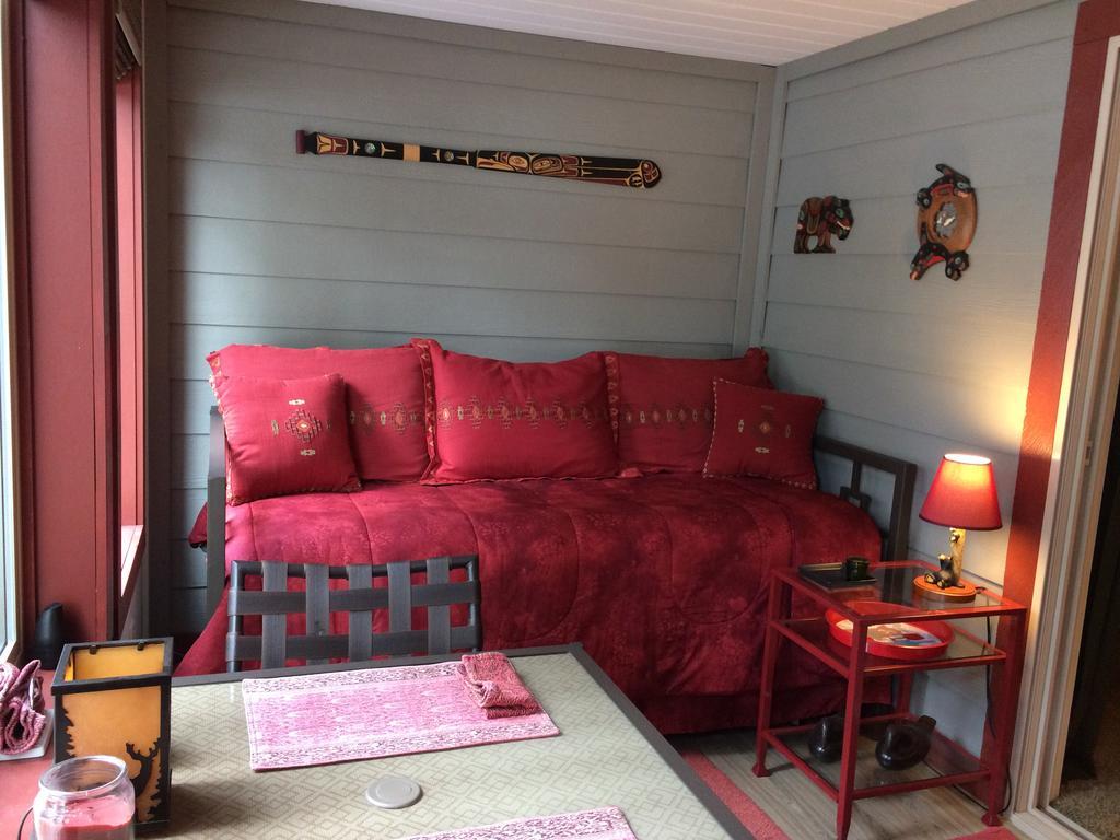 Bed & Breakfast Black Bear