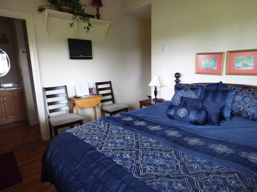 Crane's Rest Bed & Breakfast Fritz Creek