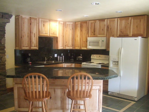 Twin Peaks Lodge And Rv Park * Seward