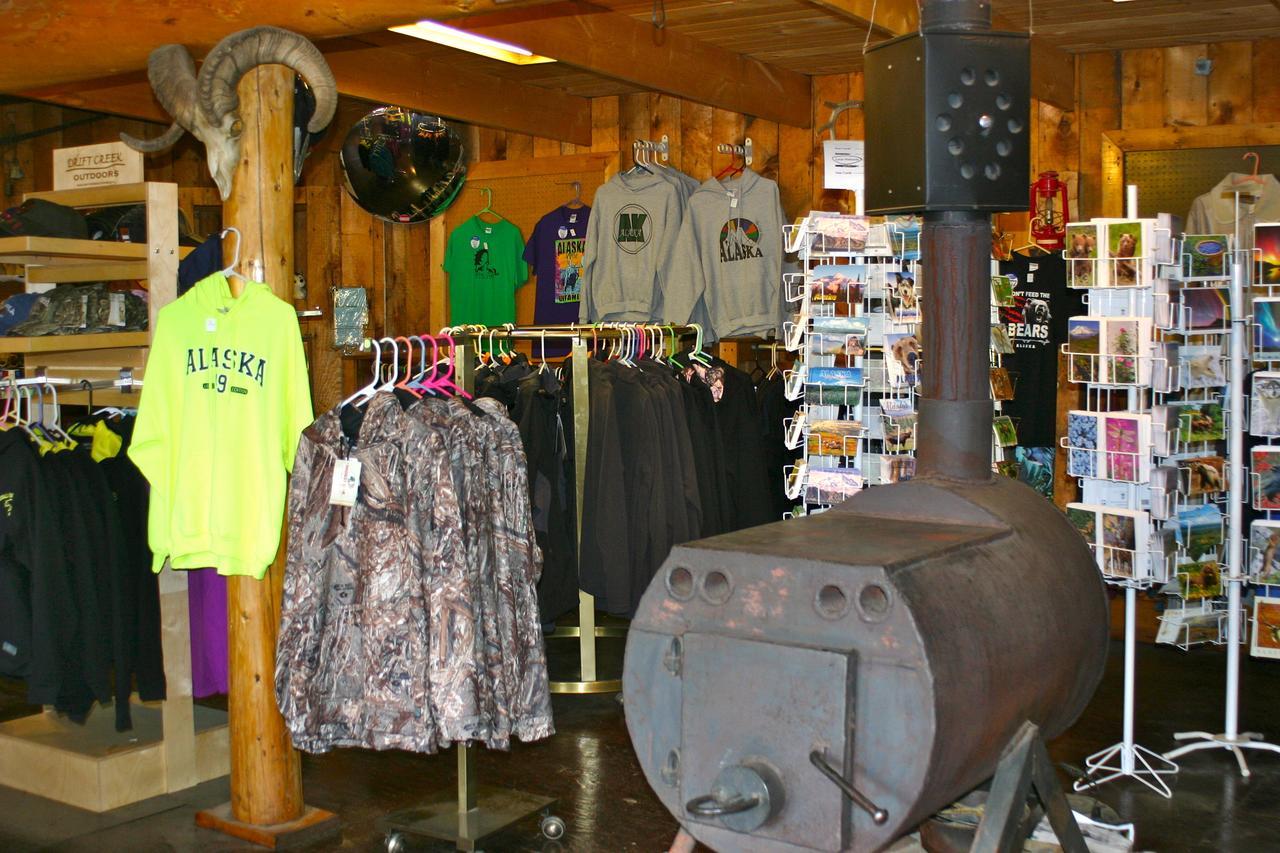 Denali Grizzly Bear Lodge