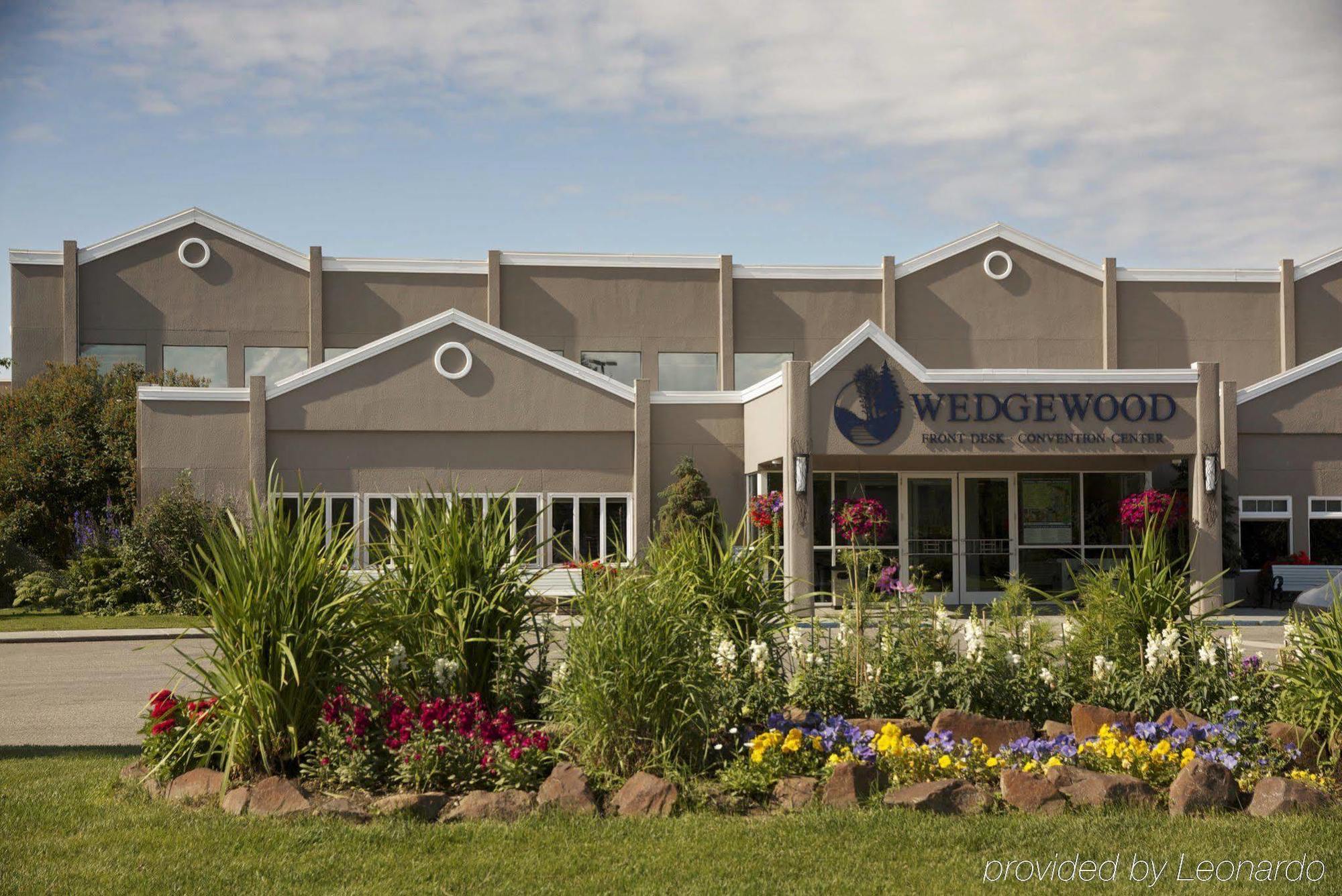 Wedgewood Hotel 3*