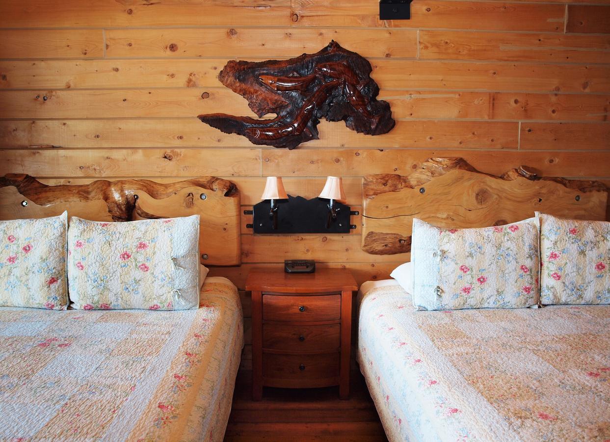 Chalet Alaskan *