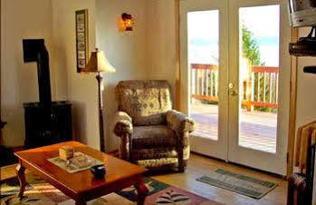 Hotel Alaska Adventure 3*