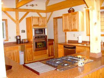 Hotel Alaska Adventure 3*
