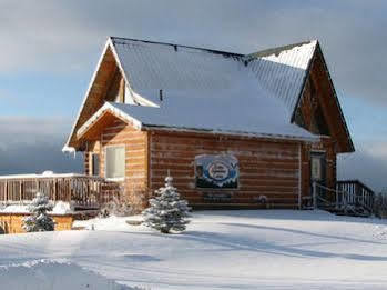 Hotel Alaska Adventure 3*