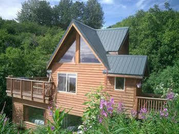 Hotel Alaska Adventure 3*