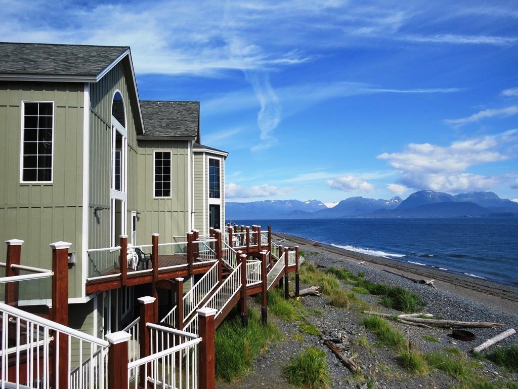 Otter Lodges Aparthotel Homer