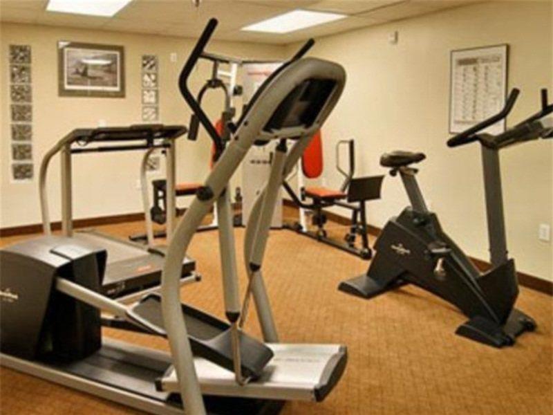 Hotel Ramada By Wyndham Anchorage