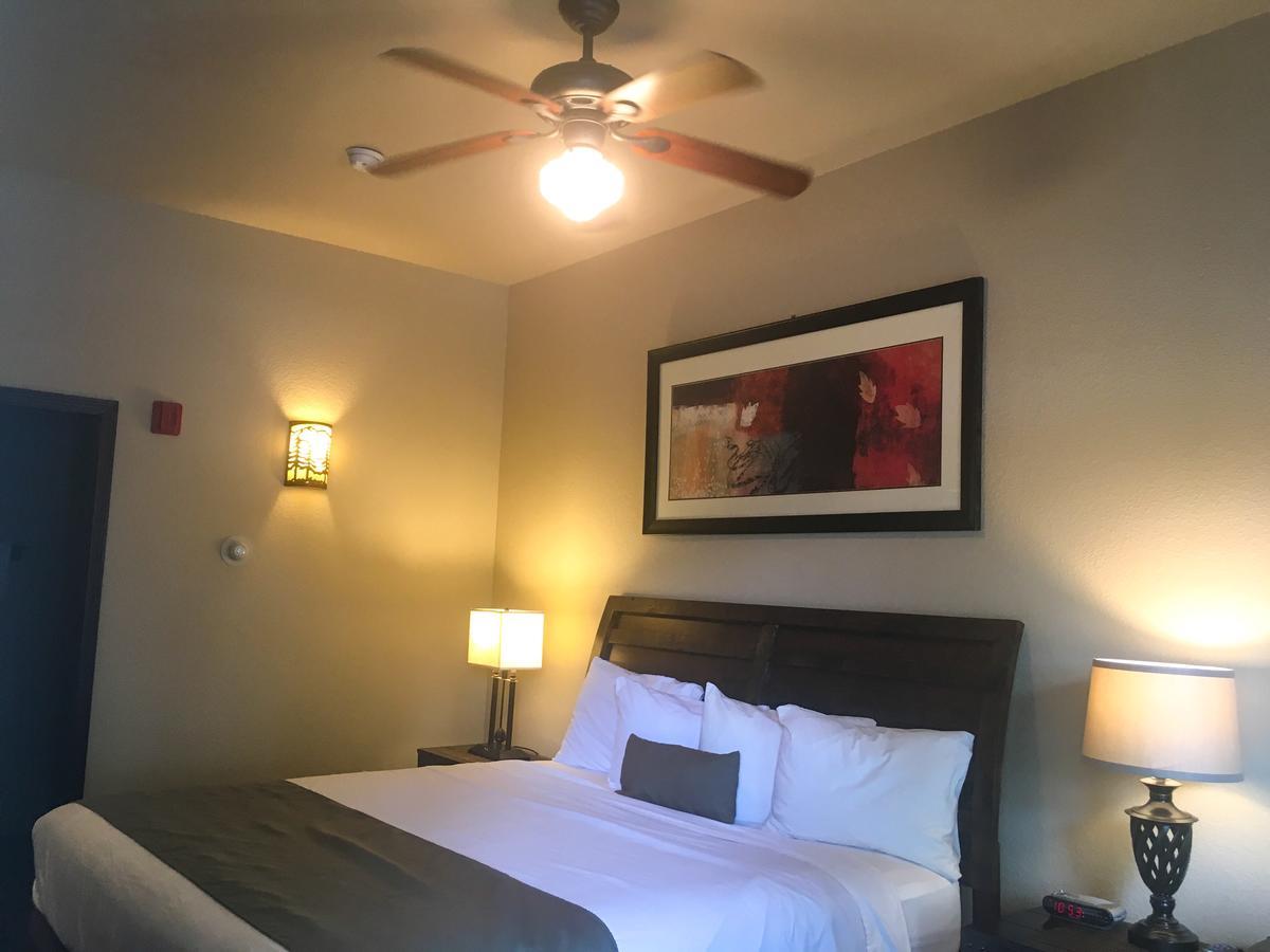 Airport Hotel