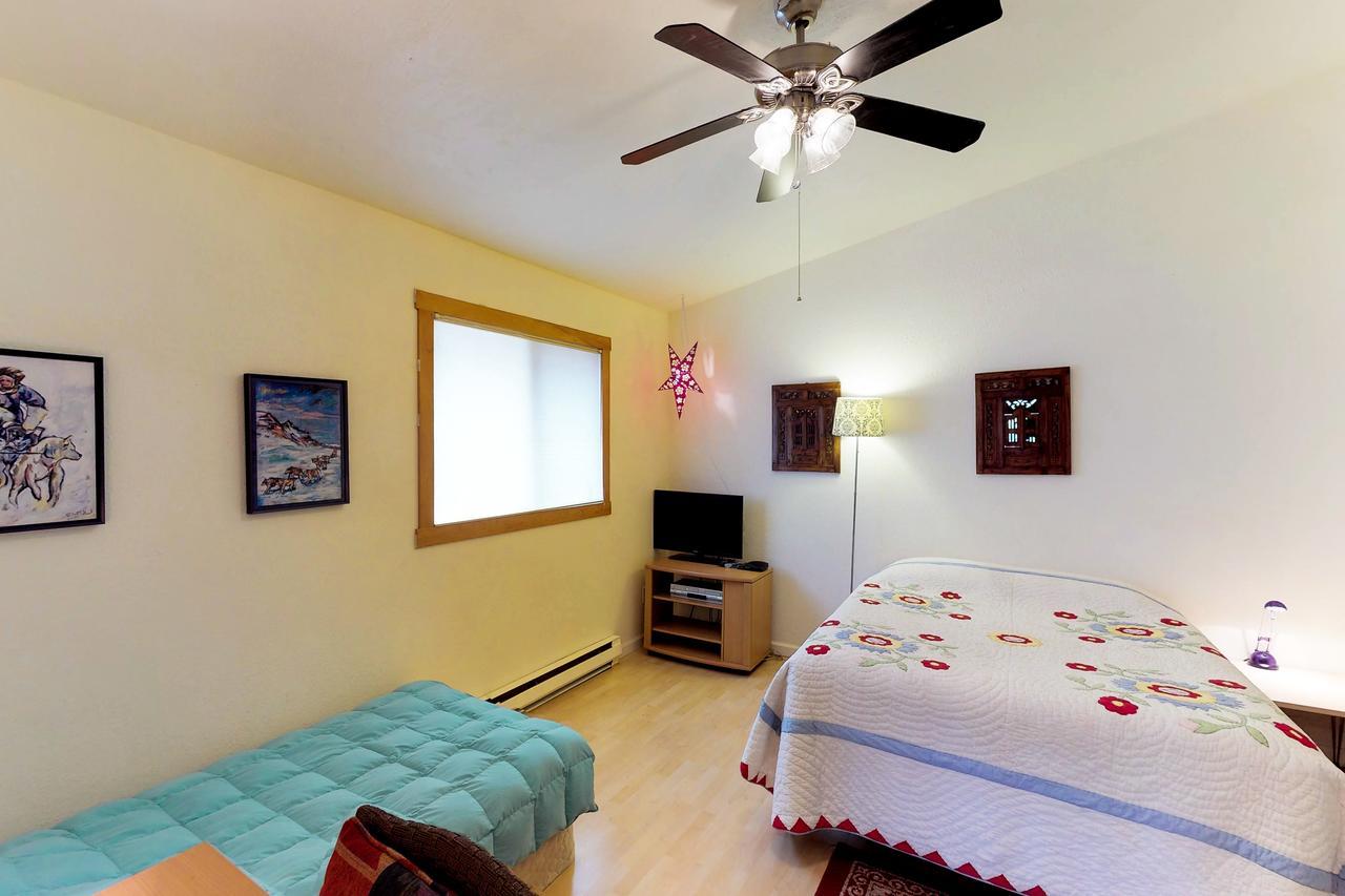 Apartment Brighton #208 Girdwood