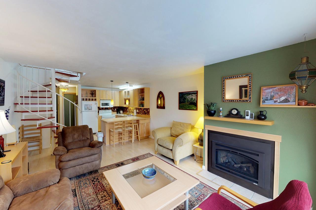 Apartment Brighton #208