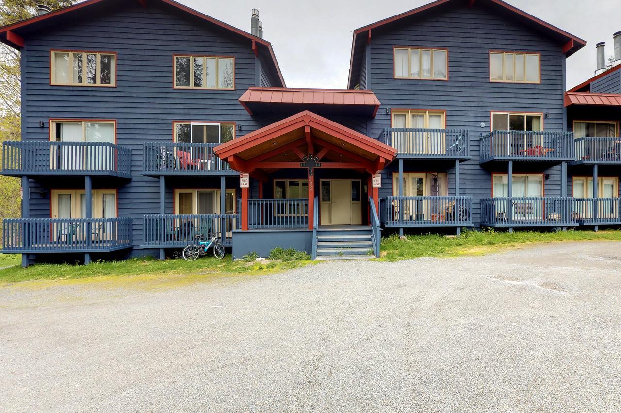 Apartment Brighton #208 Girdwood