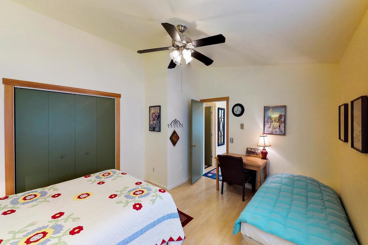 Brighton #208 Apartment Girdwood